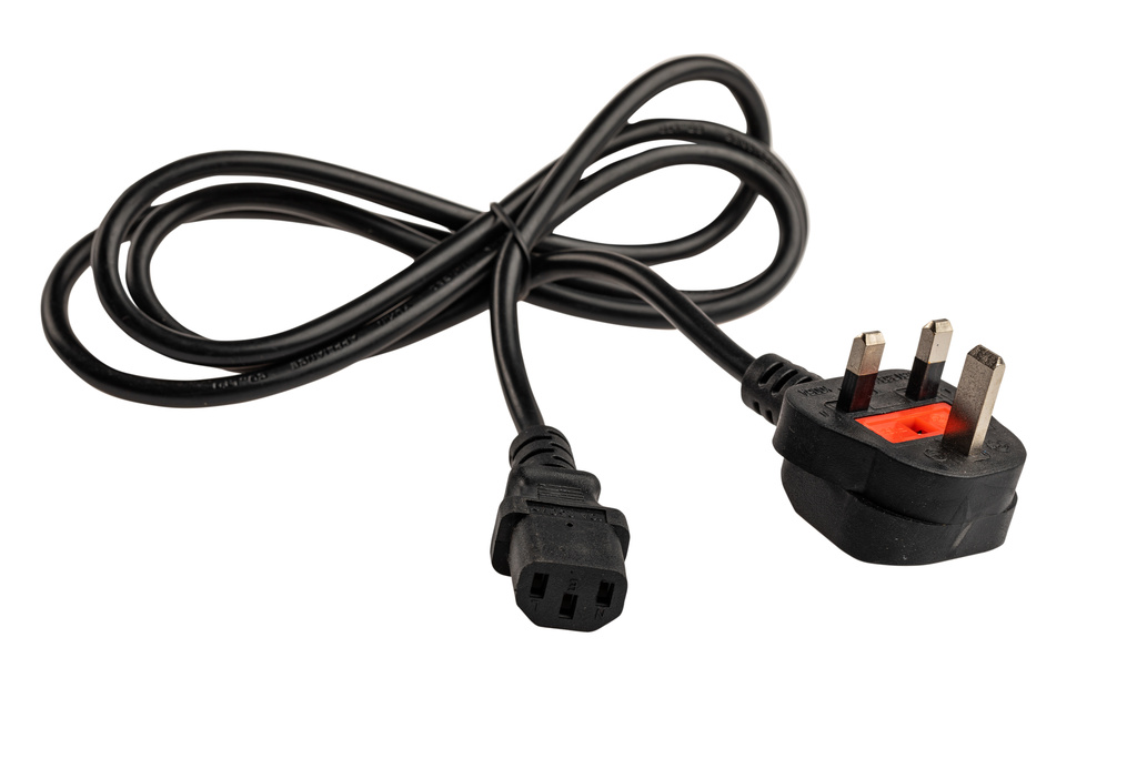 Šňůra napájecí UK, koncovka přímá, 3x1.5 mm 2,2 m, černá